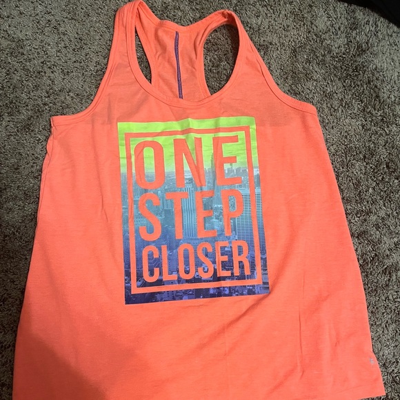 Tank top - Picture 1 of 3